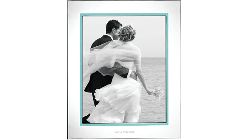 Best engagement gifts: Kate Spade picture frame