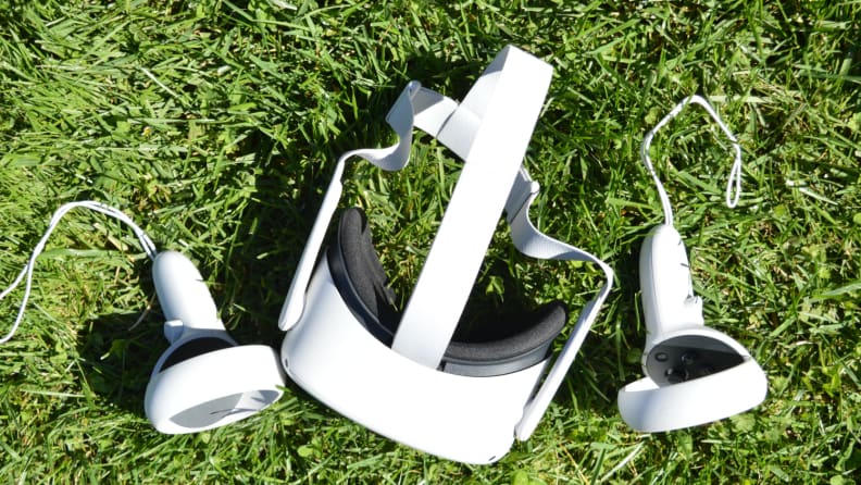 Oculus Quest 2 Top