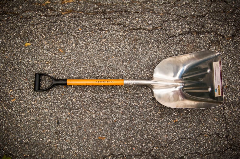 Forest Hill Homeowner Aluminum Scoop Shovel