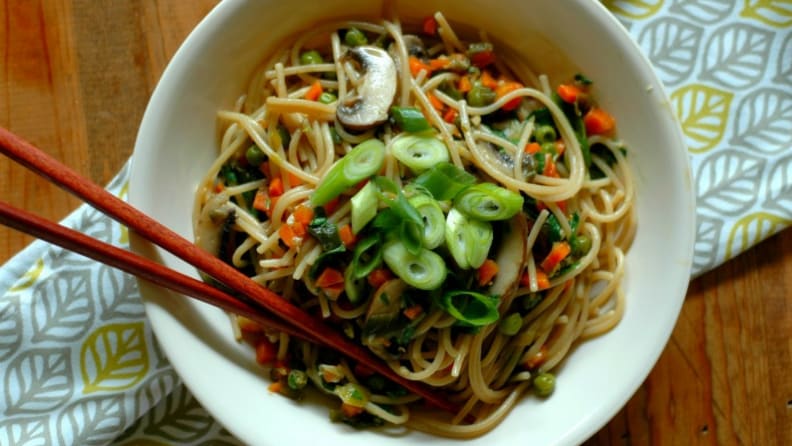 Instant Pot Vegetable Lo Mein Recipe