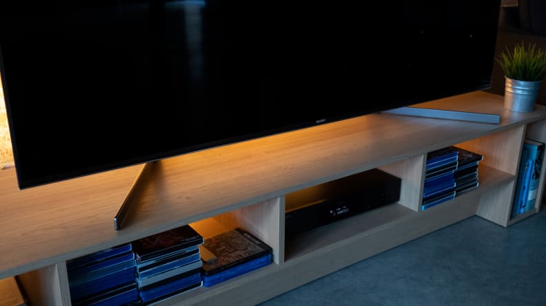 Sony X950G Wide-Set Feet
